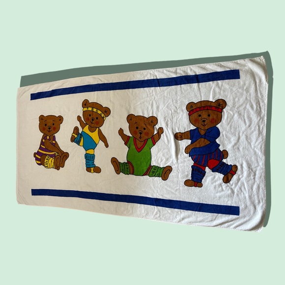 Vintage Other - Vintage 1980’s Workout Bear Large Body Huggers Beach Bath Towel White